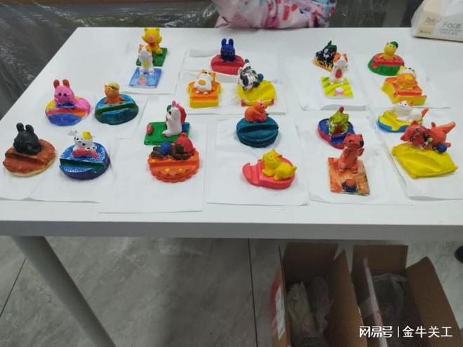 西南街社区亲子手工坊文化活动米乐体育M6直播平台成都市(图2)