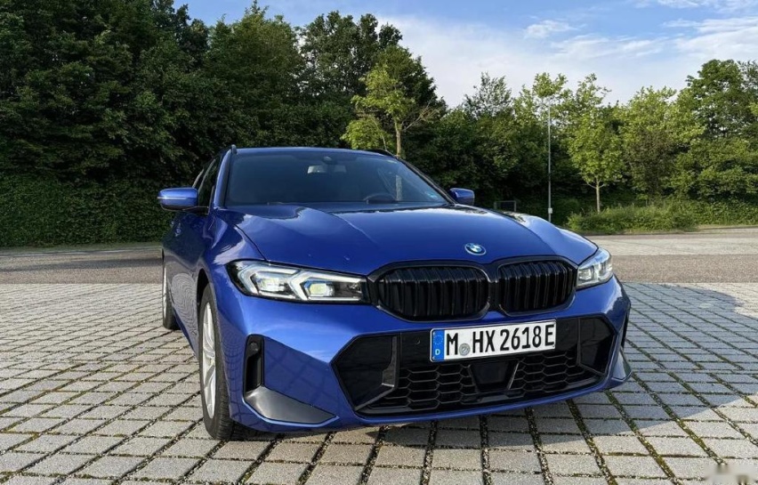 Touring：新的旧产品 海外评测m6米乐注册德国试驾宝马330e(图12)