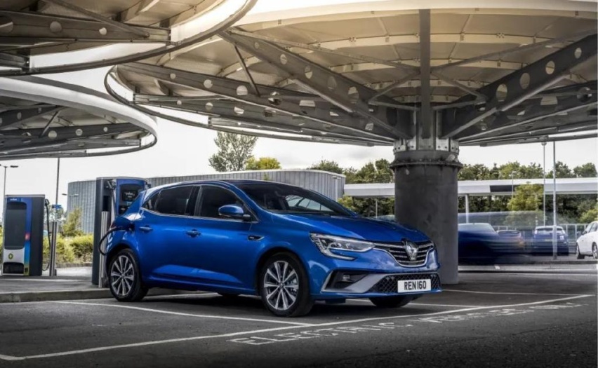 Touring：新的旧产品 海外评测m6米乐注册德国试驾宝马330e(图13)