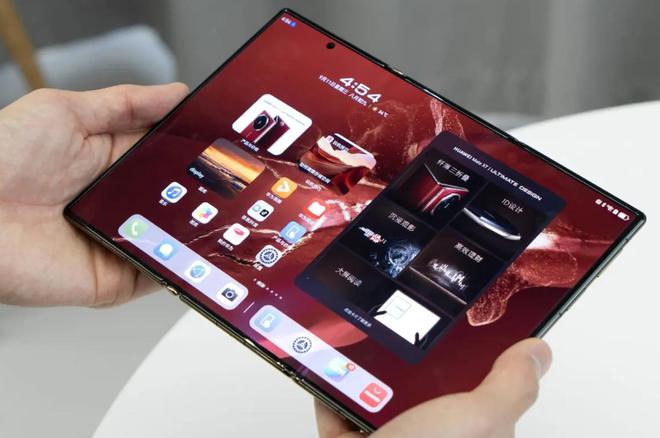 d 6 vs iPhone16 Pro Max：机皇之争m6米乐app华为Mate XT vs 三星 Z Fol(图1)